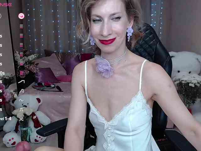 KirstenDesire webcam