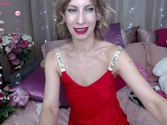 KirstenDesire webcam
