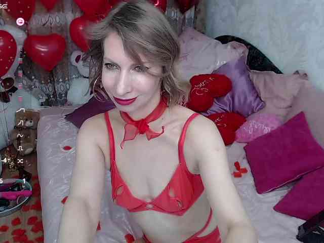 KirstenDesire webcam