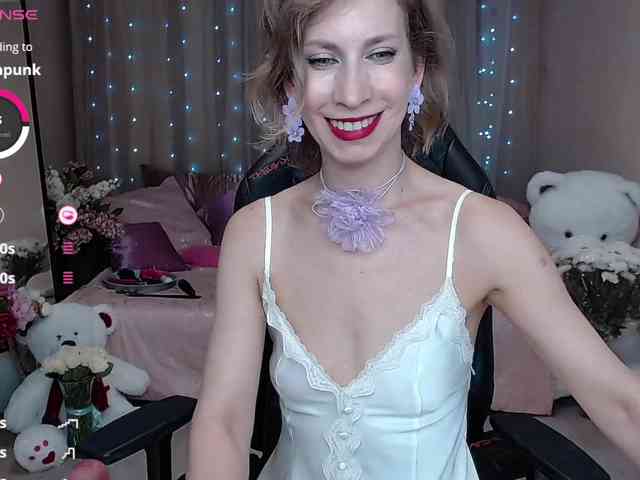 KirstenDesire webcam