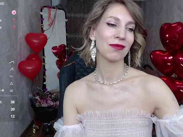 KirstenDesire webcam