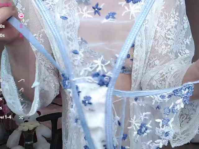 KirstenDesire webcam