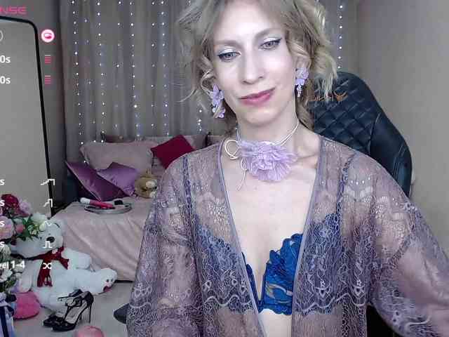 KirstenDesire webcam