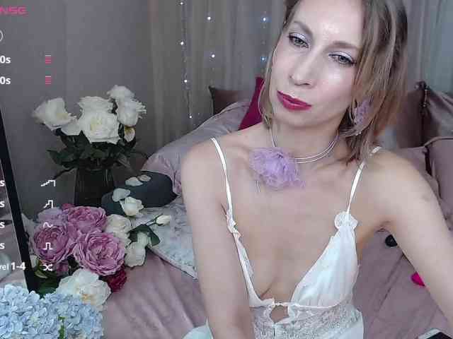 KirstenDesire webcam