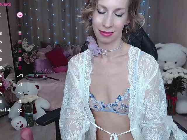 KirstenDesire webcam