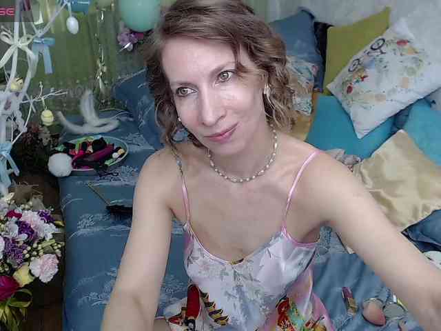 KirstenDesire webcam