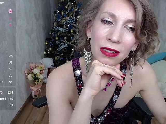 KirstenDesire webcam