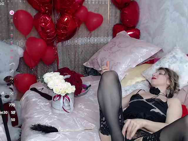 KirstenDesire webcam