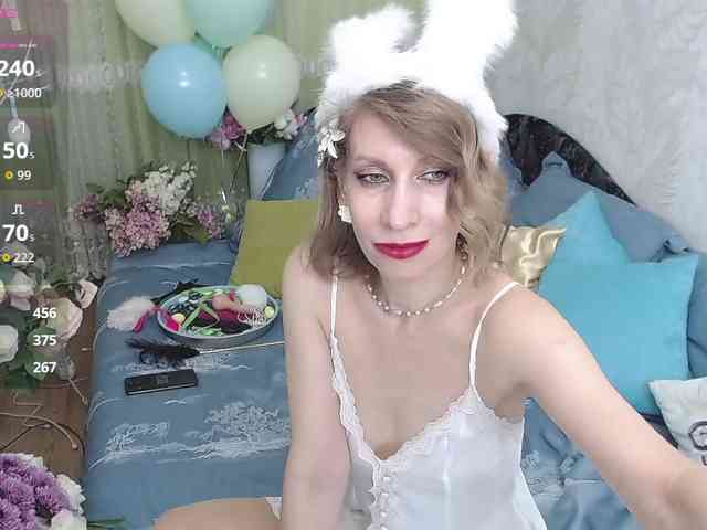 KirstenDesire webcam