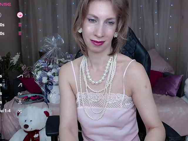 KirstenDesire webcam