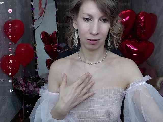 KirstenDesire webcam