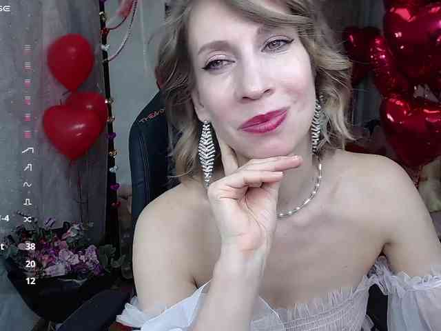 KirstenDesire webcam