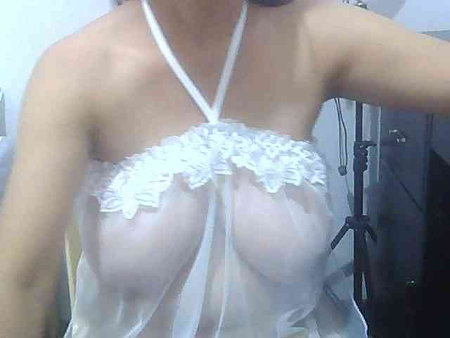 melon2love4u webcam