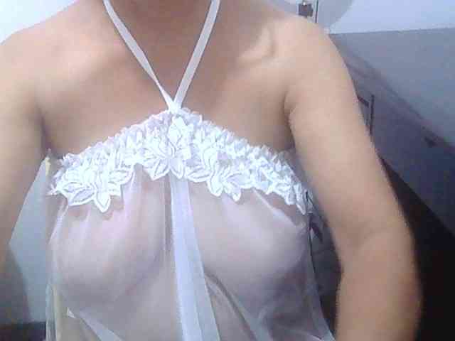 melon2love4u webcam