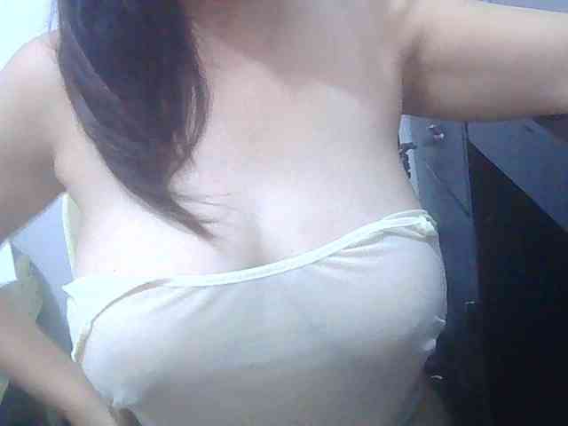 melon2love4u webcam