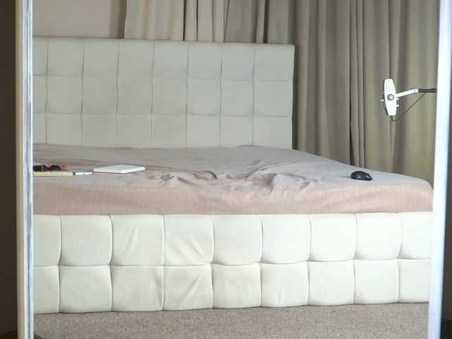 Lady_Viktoria webcam