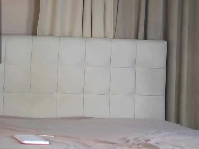 Vikki100500's BongaCams show and profile