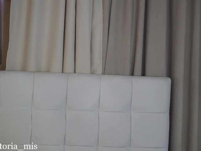 Vikki100500's BongaCams show and profile