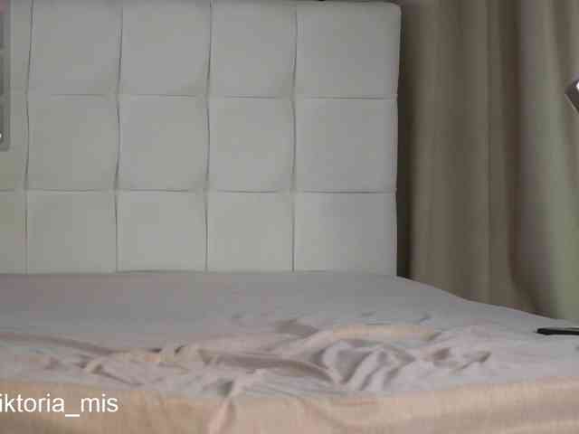 Lady_Viktoria webcam
