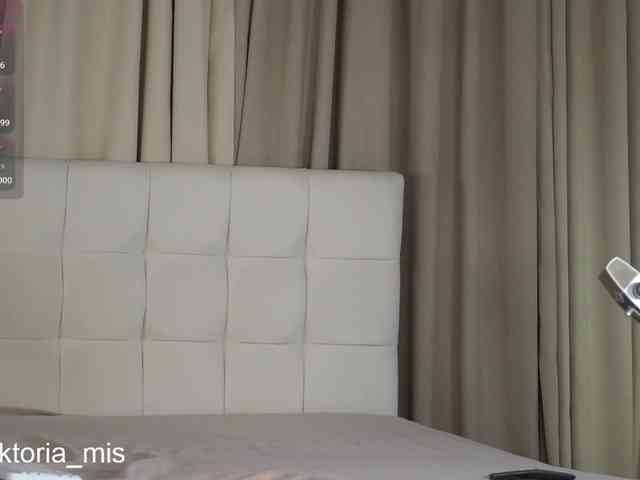 Lady_Viktoria webcam