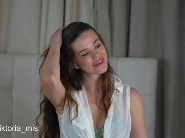 Lady_Viktoria webcam