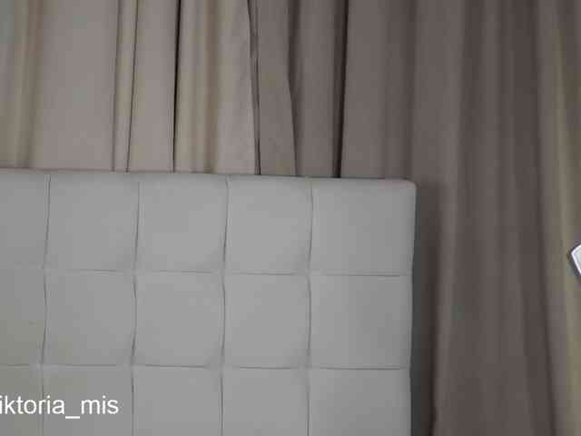 Lady_Viktoria webcam