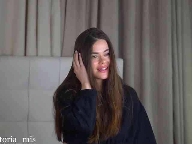 Lady_Viktoria webcam