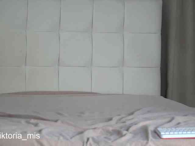 Lady_Viktoria webcam