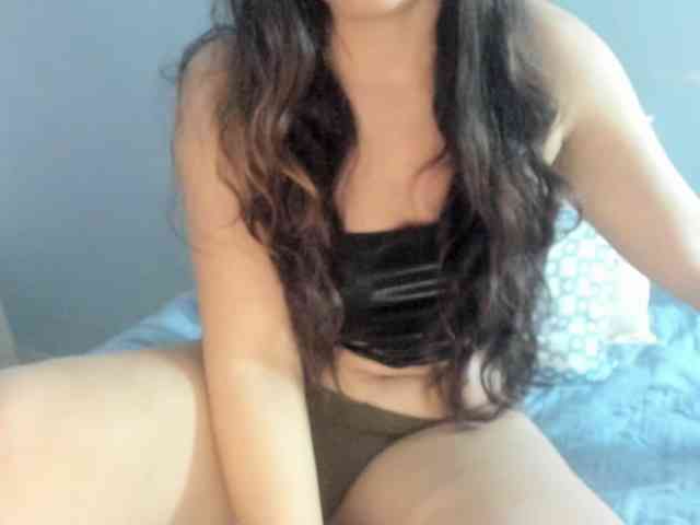 Nudees webcam