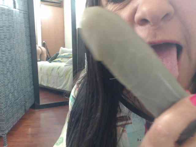 katiehotx webcam