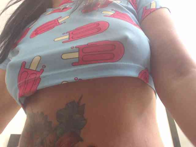 katiehotx webcam
