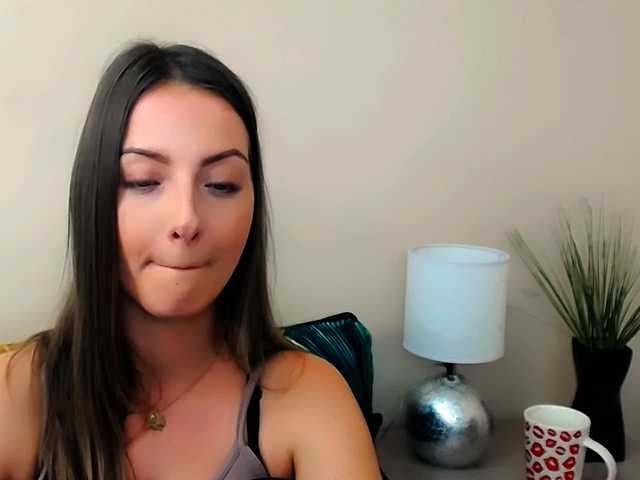 nataliekiss cam belle