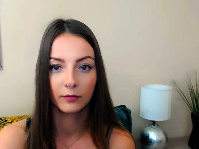 NatalieKiss's BongaCams show and profile