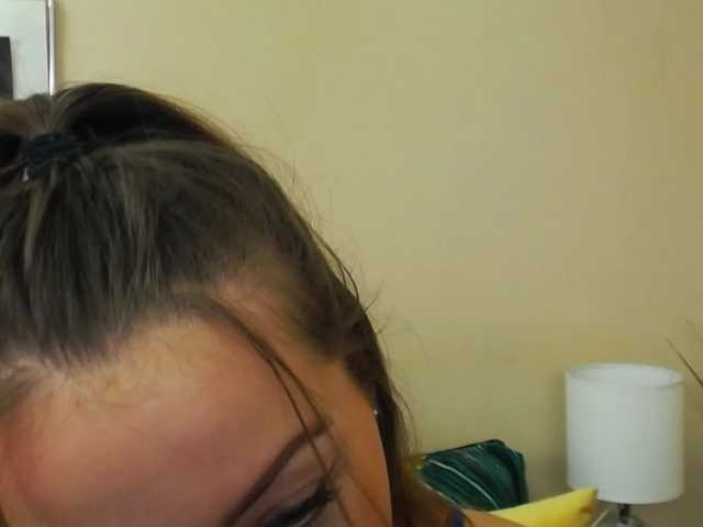 NatalieKiss's BongaCams show and profile