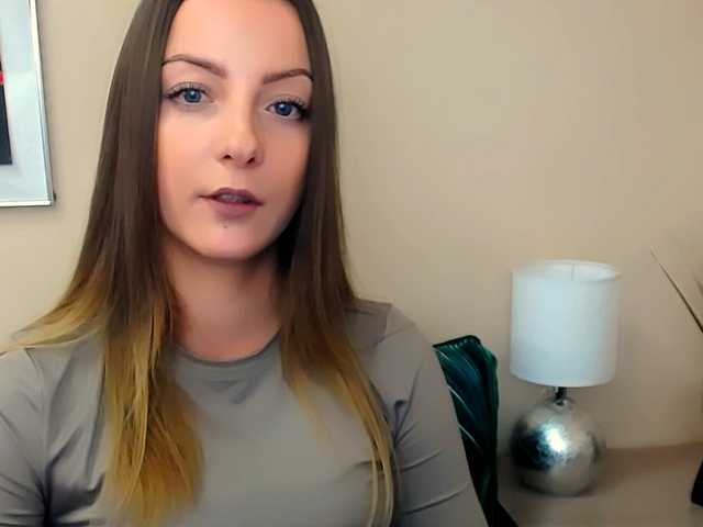 NatalieKiss's BongaCams show and profile