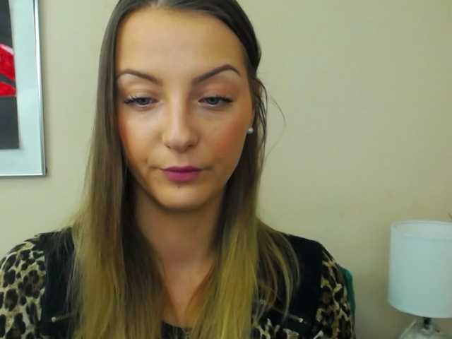 NatalieKiss's BongaCams show and profile