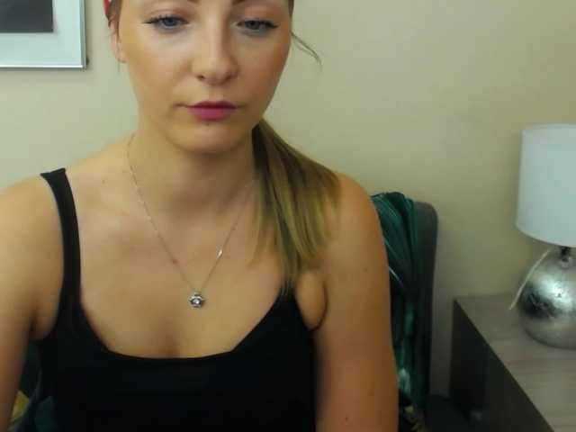 NatalieKiss's BongaCams show and profile