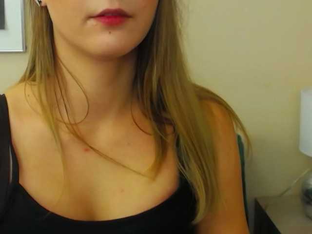 NatalieKiss webcam bongacams model stream image