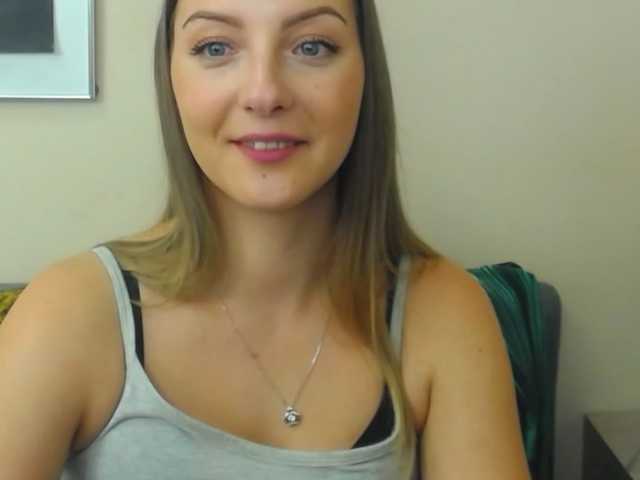 NatalieKiss's BongaCams show and profile