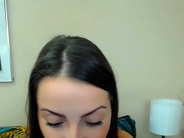 nataliekiss cam belle