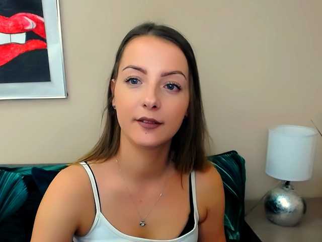 nataliekiss cam belle