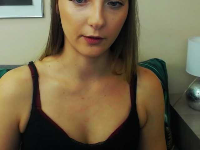 NatalieKiss's BongaCams show and profile