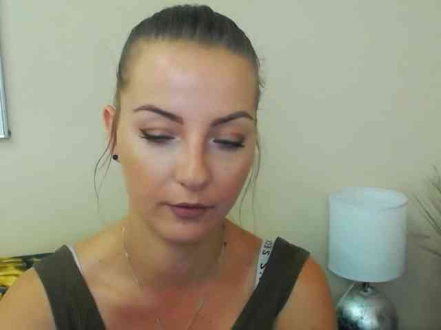 NatalieKiss webcam