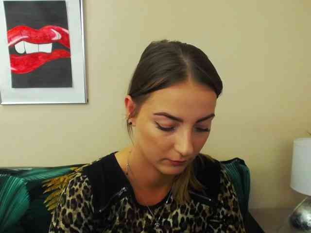 NatalieKiss webcam