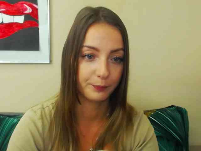 NatalieKiss webcam