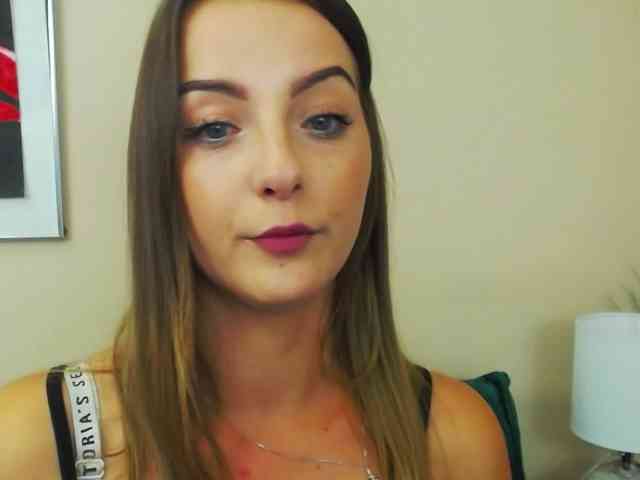 NatalieKiss webcam