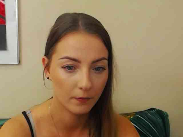 NatalieKiss webcam