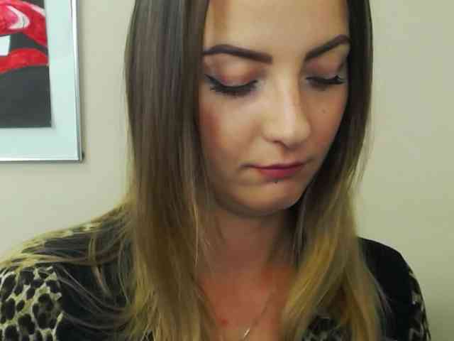 NatalieKiss webcam