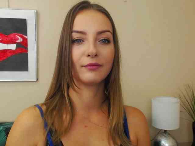 NatalieKiss webcam
