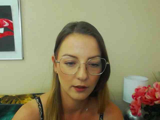 NatalieKiss webcam